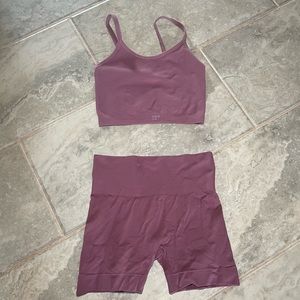 Set Active biker short set